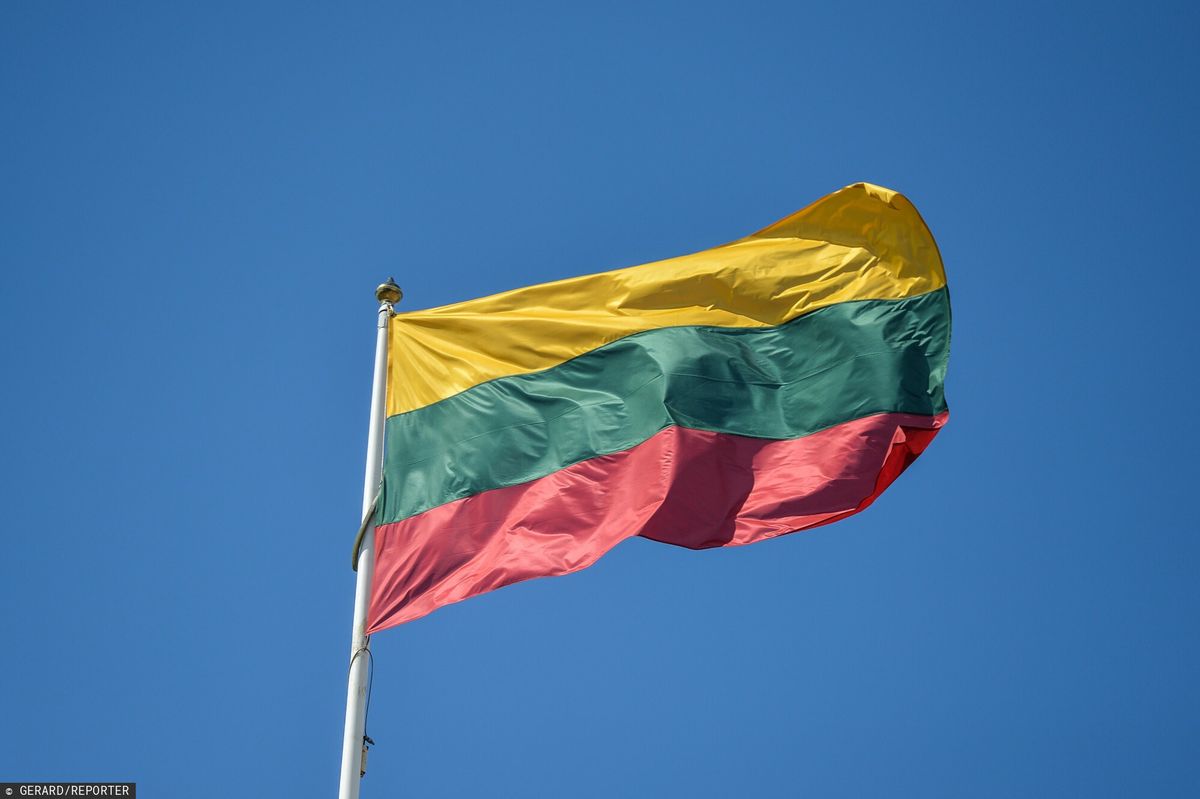 Rosjanie zamykają konsulaty Litwy, Łotwy i Estonii 