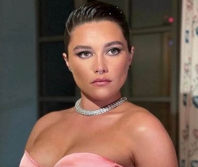 Gwiazda nie wytrzymała. "Mam pełną świadomość rozmiaru swoich piersi"