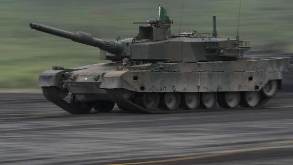GOTEMBA, JAPAN - AUGUST 22: A Japan Ground Self-Defense Force Type 90 battle tank moves during a live fire exercise at the foot of Mount Fuji in the Hataoka district of the East Fuji Maneuver Area on August 22, 2019 in Gotemba, Shizuoka, Japan. The three-day annual live-fire drill takes place as the nation's Defense Ministry is expected to submit a record request of the fiscal 2020 budget this month. (Photo by Tomohiro Ohsumi/Getty Images)