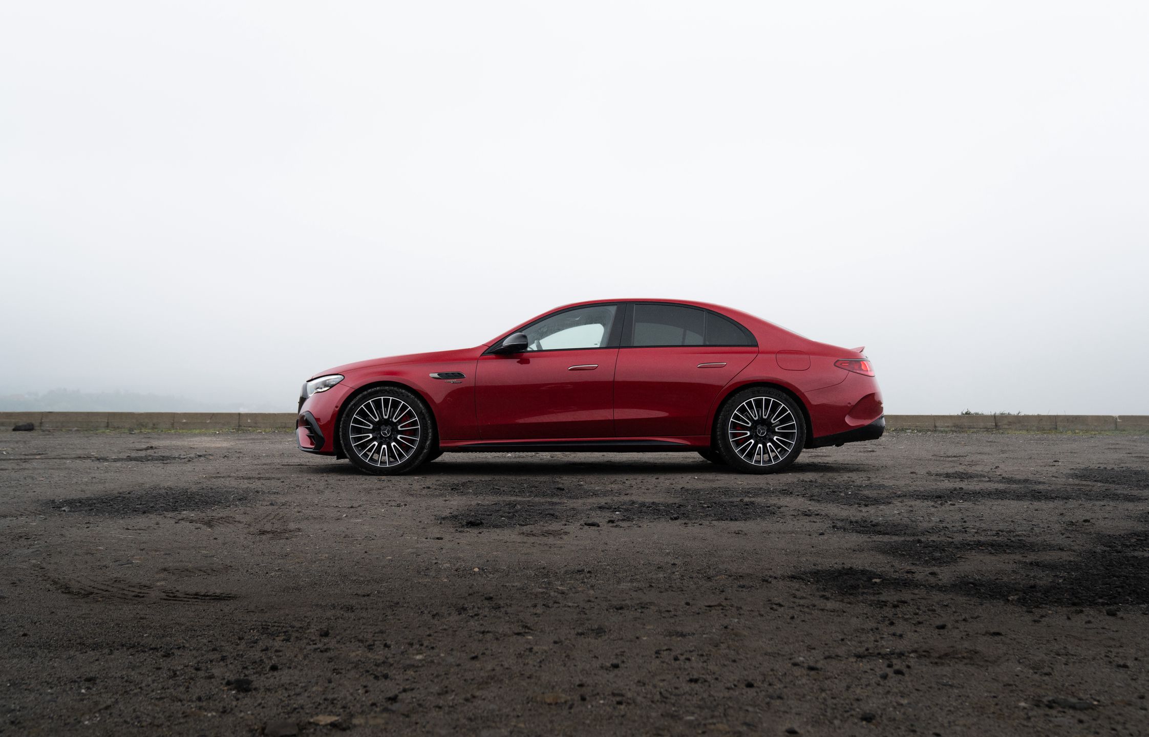 Mercedes-AMG E 53 HYBRID 4MATIC+ (2025)