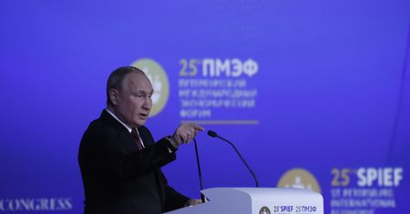Rubel najmocniejszy od siedmiu lat. Rosyjskie władze mają problem i są same sobie winne