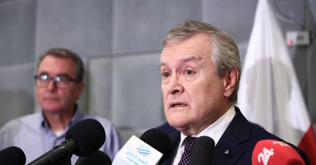 "Nikczemność". Gliński się broni po doniesieniach