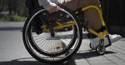 Męka niepełnosprawnych pacjentów. Na ten dokument czekają nawet 8 miesięcy