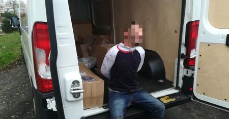 Głogów. Ukradł busa z przesyłkami. Jest już w rękach policji