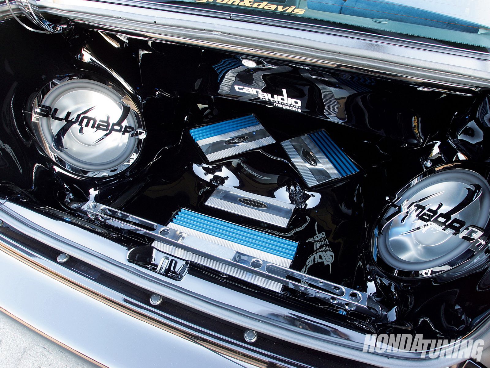 Ekstremalne zabudowy car audio [galeria] 17