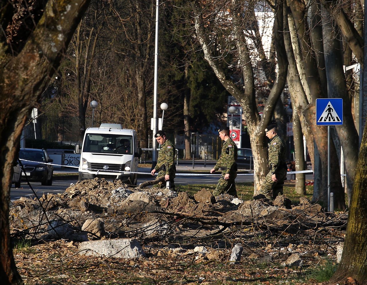 Chorwaci wstrząśnięci. Przy rozbitym wraku znaleziono części bomby