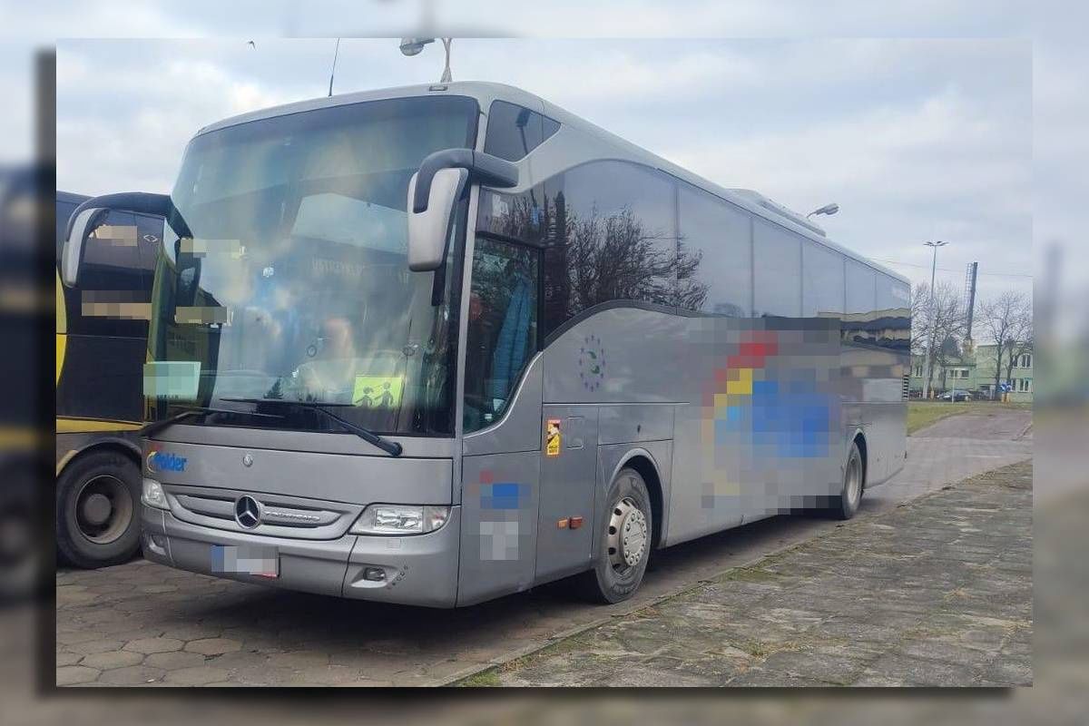 niesprawny autokar