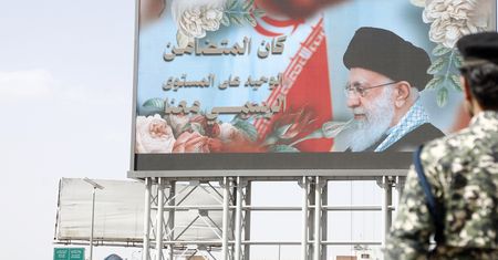 Odwet za blokadę portów? Iran może zamknąć inną cieśninę