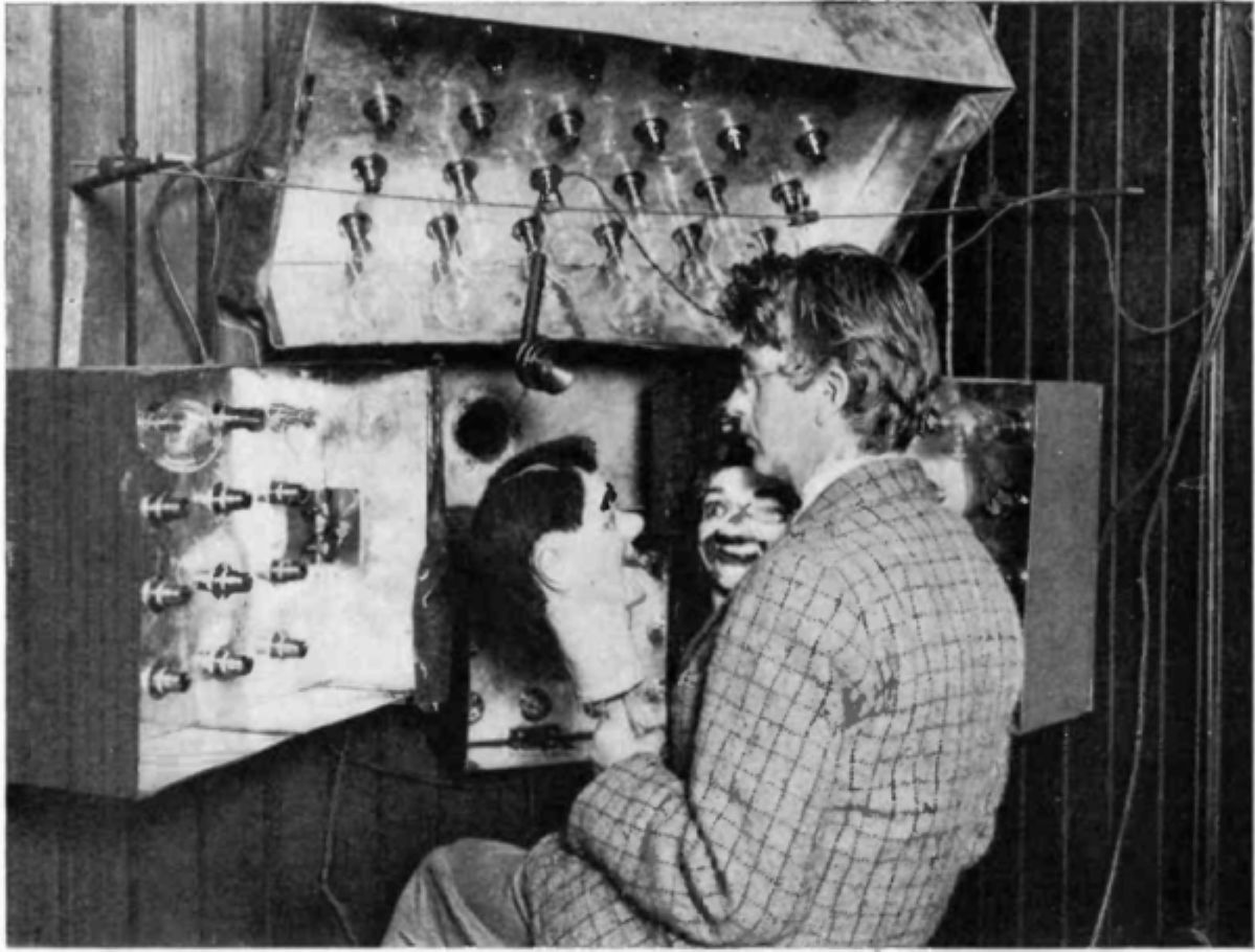John Logie Baird i jego pierwszy publicznie zademonstrowany system telewizyjny
