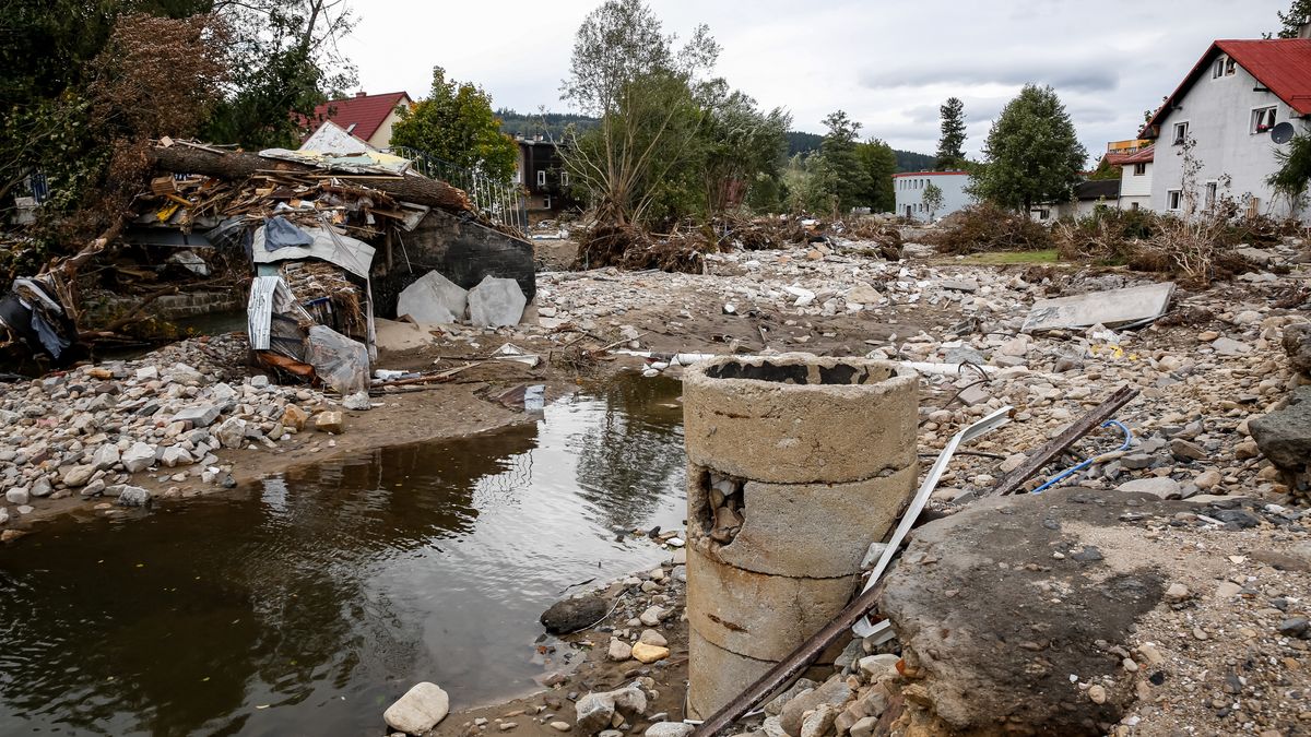 Zniszczenia powodziowe w Stroniu Śląskim