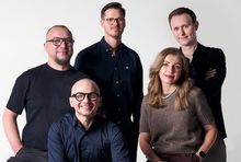 Założyciele agencji More is More z Leną Stryjewską, jej CEO