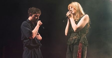 Ponad 50 tirów i 1500 ludzi. Kulisy stadionowego show roku