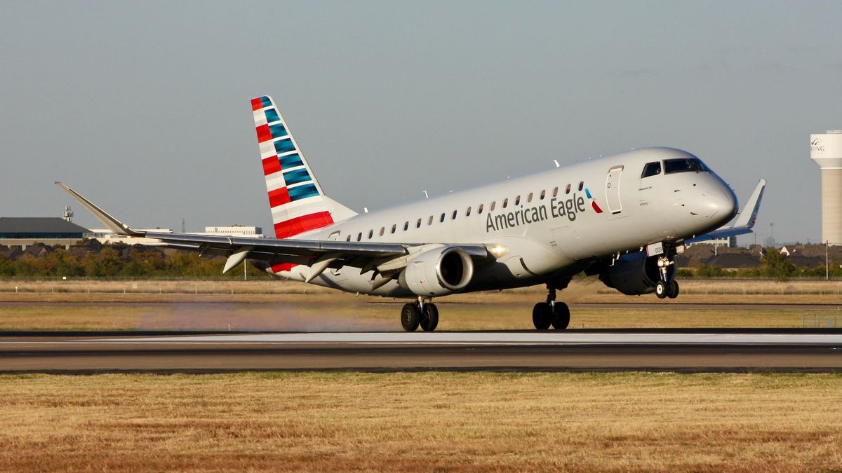 Embraer E175 linii American Eagle