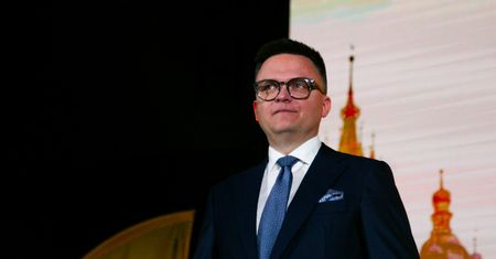 Na razie tylko cztery mandaty. Hołownia liczy na więcej