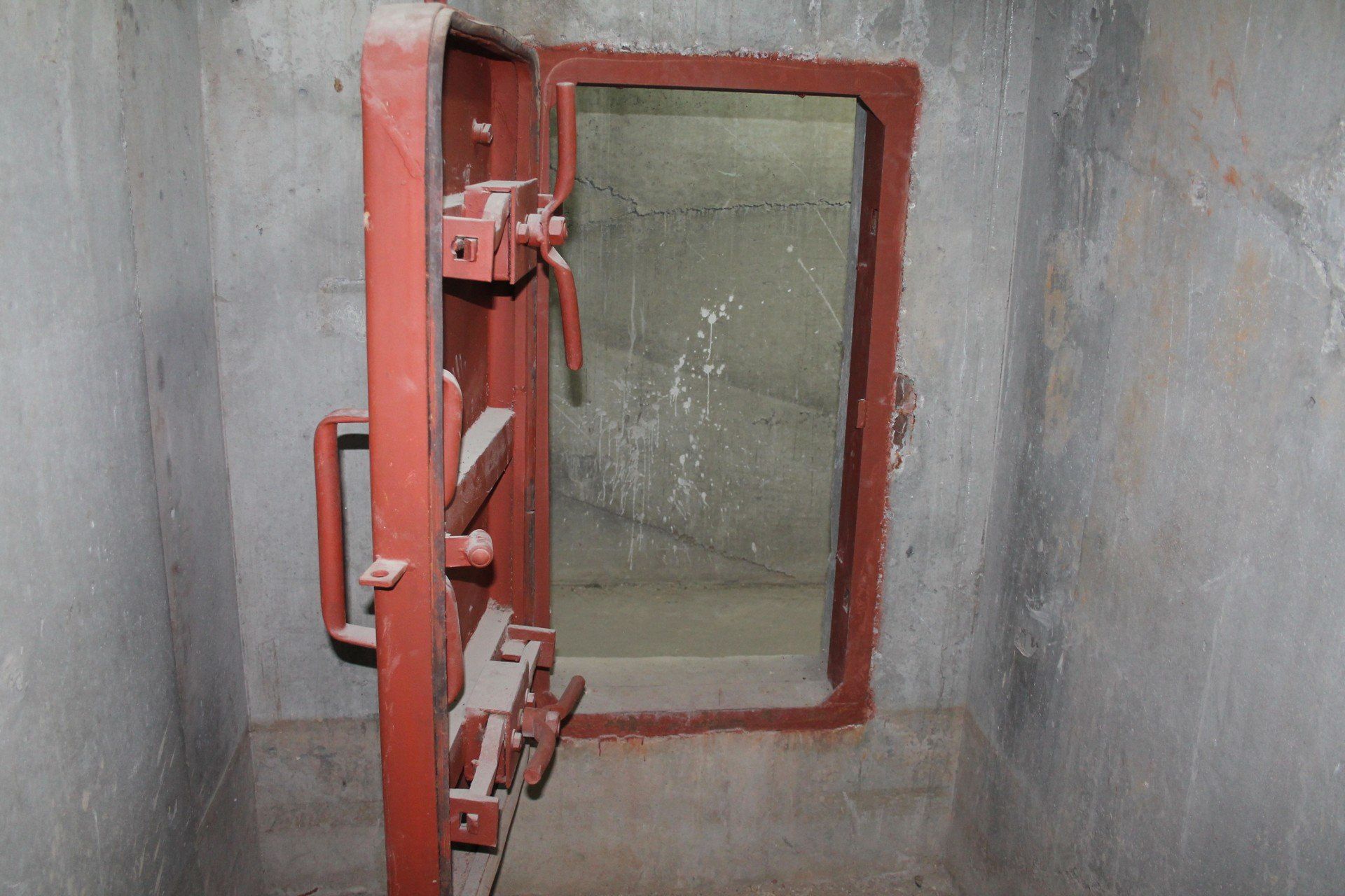 Schrony i miejsca ukrycia w Polsce