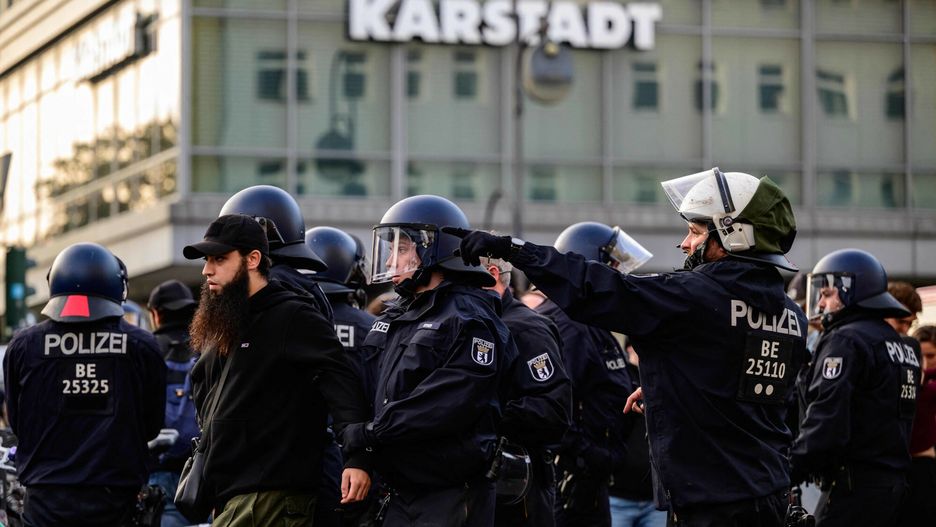 Policja interweniuje podczas pro-palestyńskiej demonstracji