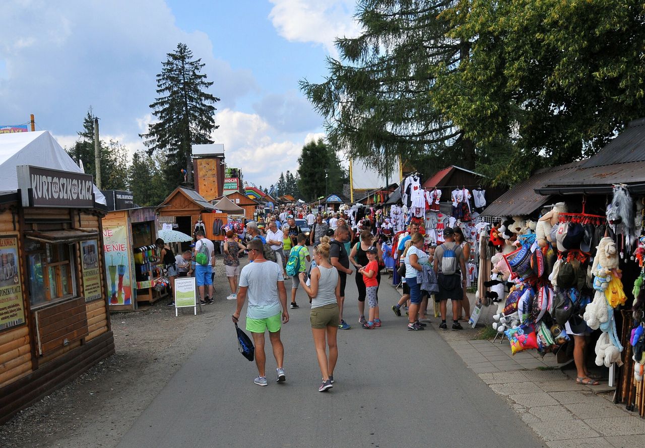 Wakacyjny boom w Beskidach. Polacy stawiają na pobyty oszczędnościowe