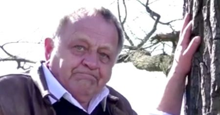 Wstrząs w Gnieźnie. W Wielki Piątek przybił się do drzewa. Wszystko nagrał