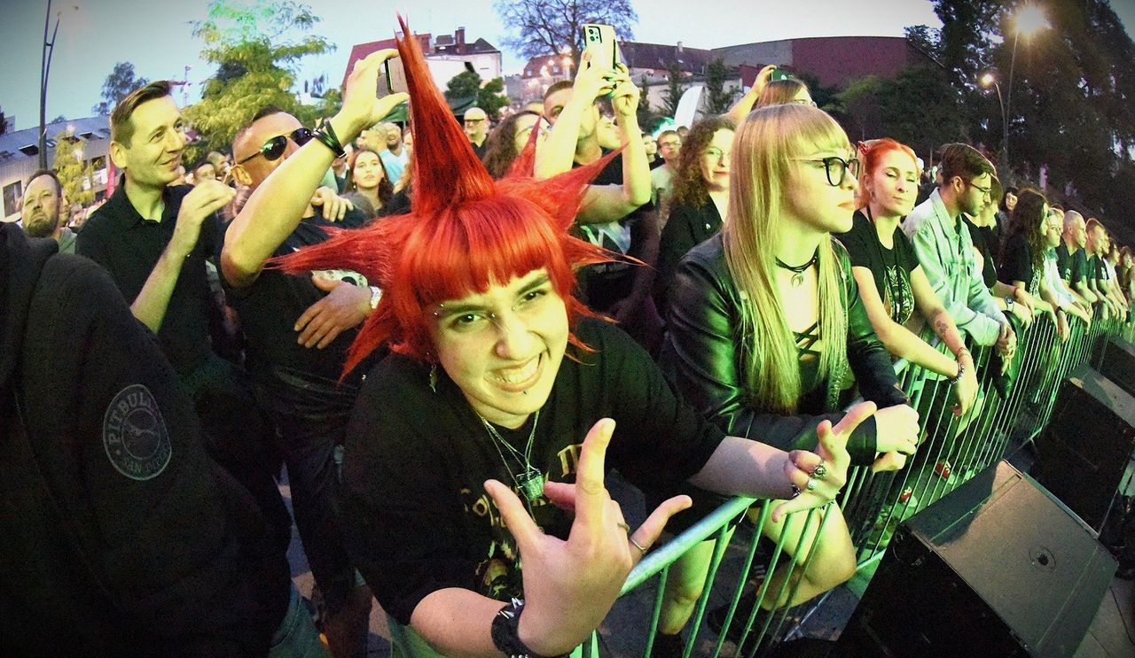 Zielona Góra: Energetyczny koncert Farben Lehre na placu Teatralnym