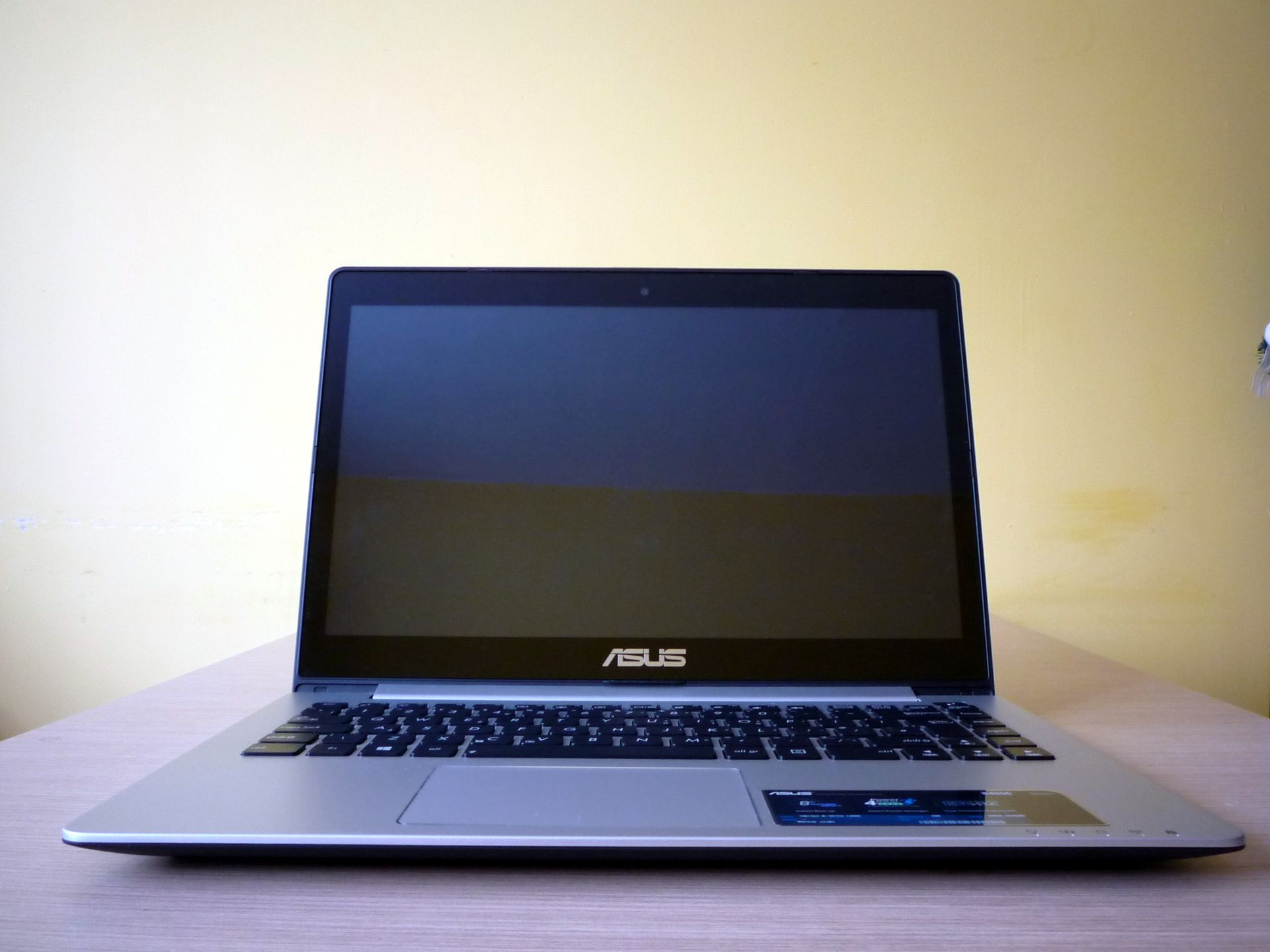 Asus VivoBook S400 – jest ultra, jest… dobrze? [test] 5