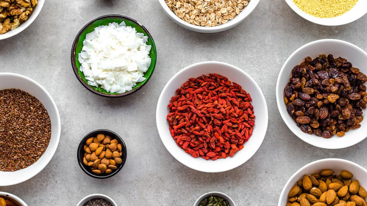 Płatki jaglane, podobnie jak otręby czy kasza, są produktem, który korzystnie wpływa na organizm