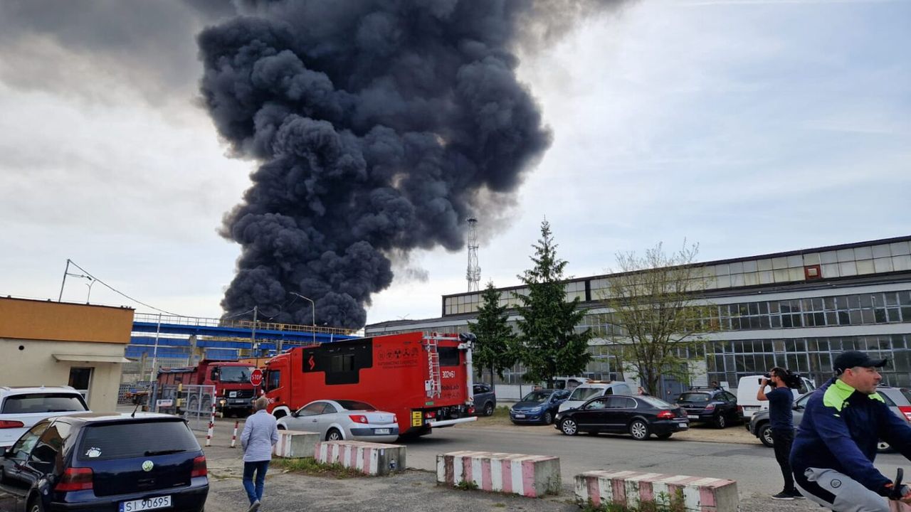 Pożar składowiska odpadów. Mafia śmieciowa wciąż działa. Ruszy śledztwo
