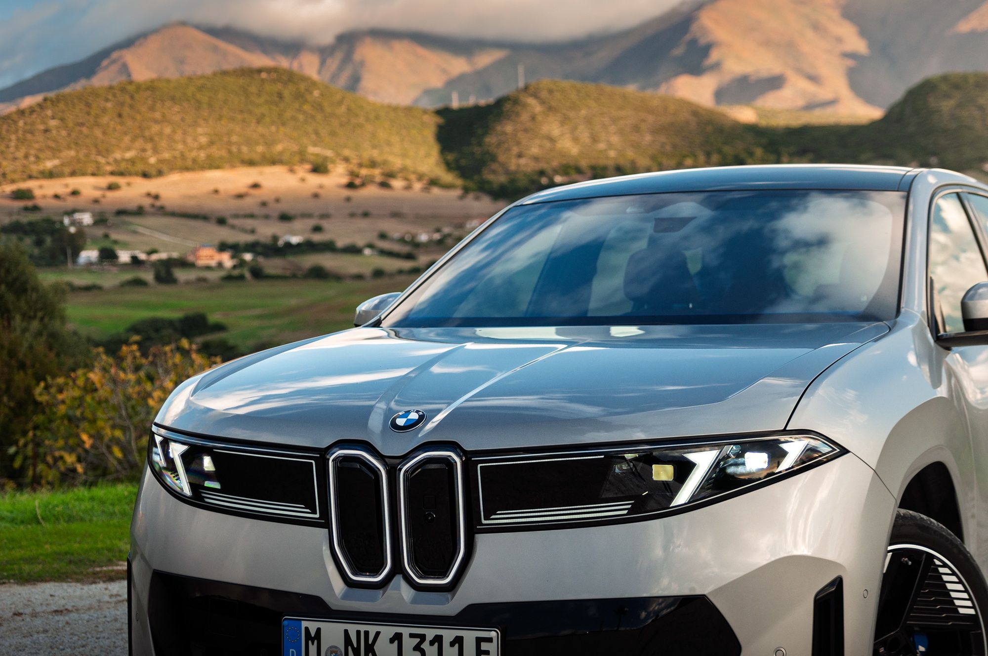 BMW iX3 50 xDrive (2025) - test, pierwsza jazda, recenzja