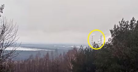 Nagranie z Polski. Widok z miejsca, gdzie stoi turbina wiatrowa