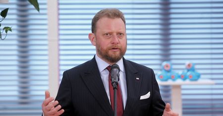 Koronawirus w Polsce. Minister zdrowia Łukasz Szumowski ostrzega: bać powinniśmy się cały czas