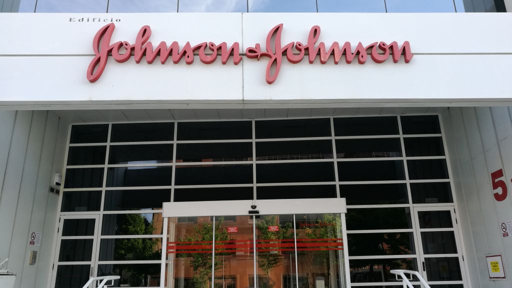 Szczepionka na koronawirusa. Johnson & Johnson dostarczy preparaty do UE.