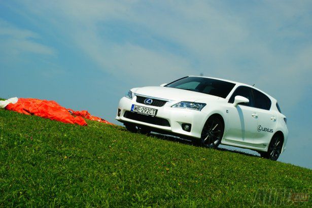 Lexus CT200h F-Sport, czyli drapieżny styl "eko" [test autokult.pl]