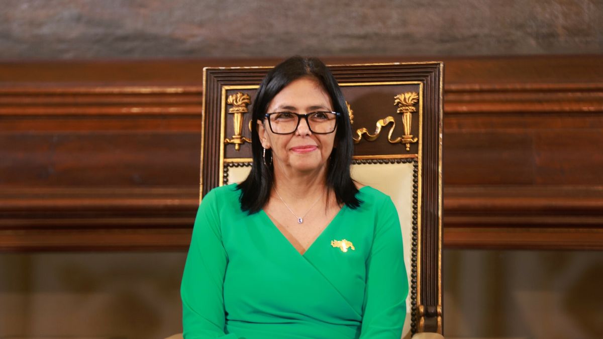Zaprzysi??enie Delcy Rodriguez na urz?d prezydeta Wenezueli(260105) -- CARACAS, Jan. 5, 2026 (Xinhua) -- Delcy Rodriguez reacts during the swearing-in ceremony at the National Assembly in Caracas, Venezuela, Jan. 5, 2026. Delcy Rodriguez, previously vice president of Venezuela, was sworn in on Monday as the acting president of the country, after President Nicolas Maduro was taken by force on Jan. 3 during a U.S. military operation against the South American nation. (Presidency of Venezuela/Handout via Xinhua)Tian Rui