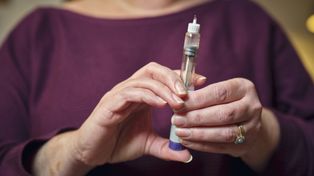 Pierwszym objawem ból brzucha i pleców. Efekt uboczny analogów GLP-1