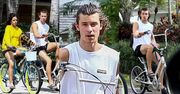 Camila Cabello i Shawn Mendes próbują zażegnać kryzys na beznamiętnej przejażdżce rowerowej (ZDJĘCIA)
