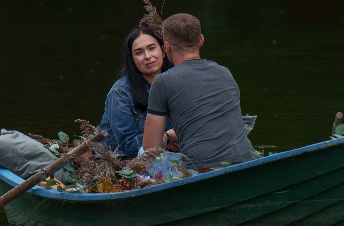 "Rolnik szuka żony" - Ania na randce z Kubą