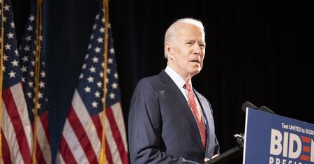 Joe Biden o mediach społecznościowych. "Zabijają ludzi"