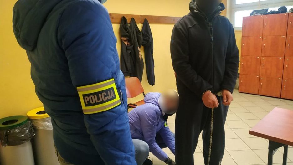 40-latek wpadł na gorącym uczynku.