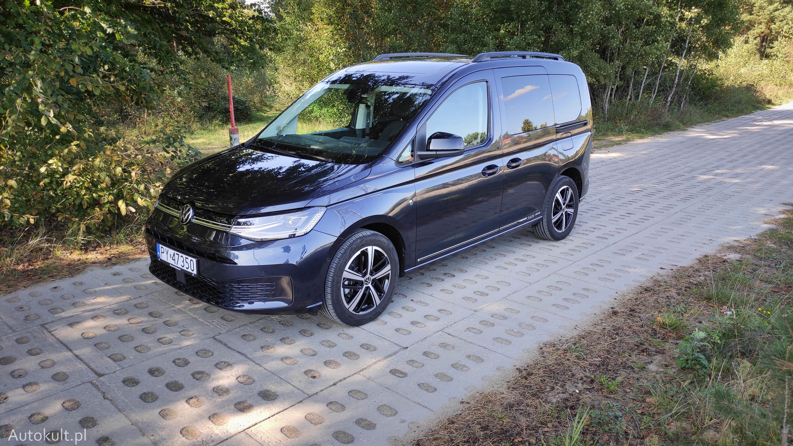 Volkswagen Caddy Dark Label