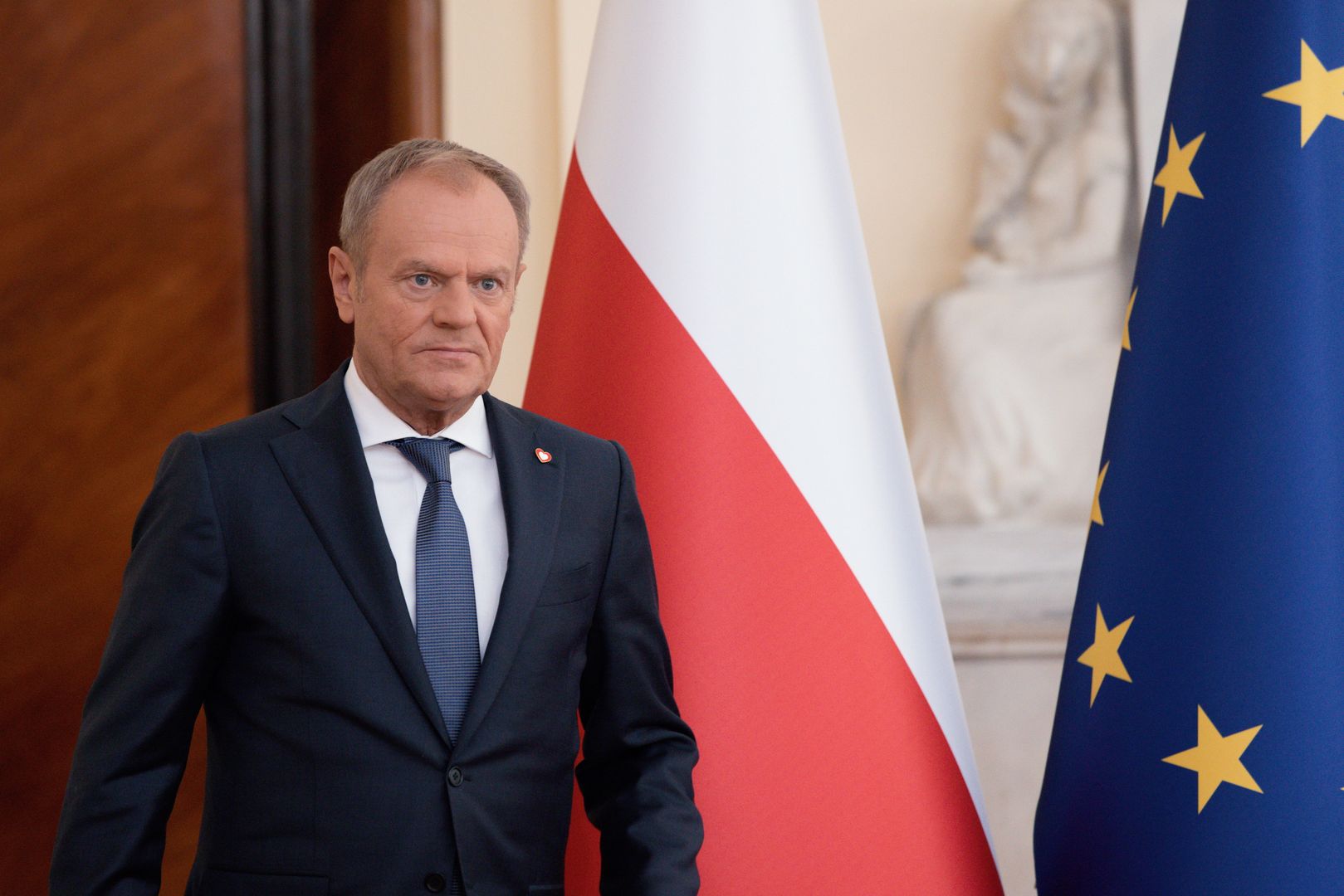 Polacy ocenili rządy Tuska. Ekspert mówi o pewnym ostrzeżeniu
