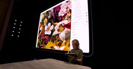 Illustrator zmierza na iPada. Adobe nie przejmuje się problemami z Photoshopem
