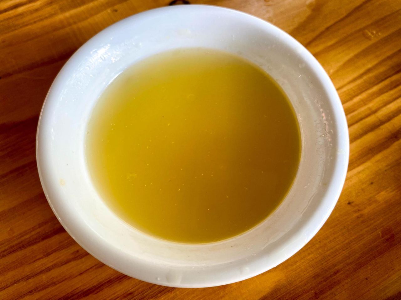 "Płynne złoto" naszych babć. Pomoże na jelita i wątrobę