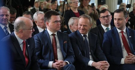 Zaskakujący efekt "lex Tusk". Ekspert mówi o możliwej decyzji opozycji
