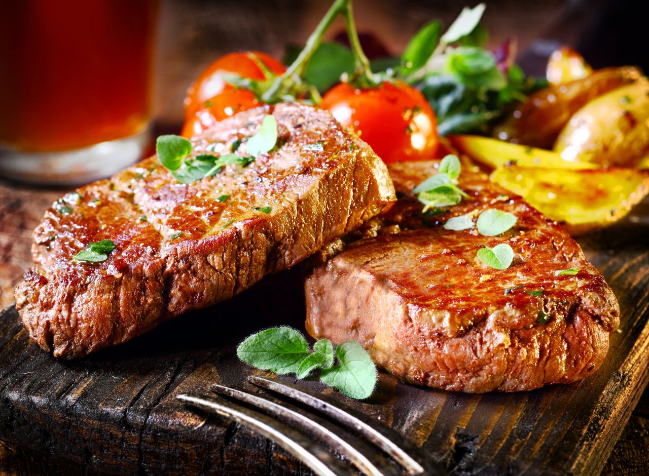 Do you like meat? This is what happens to your body when you eat it every day