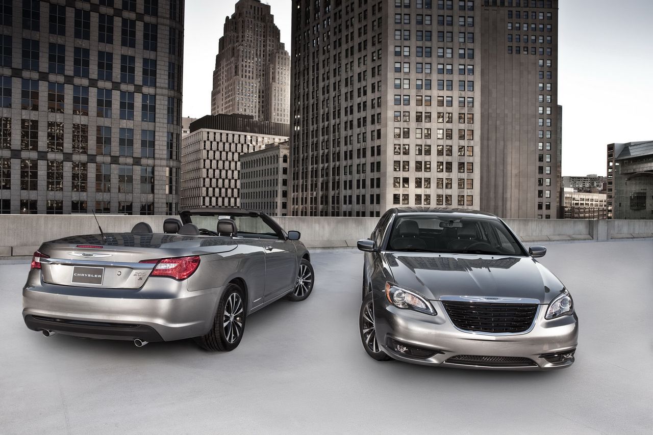 2011 Chrysler 200 S