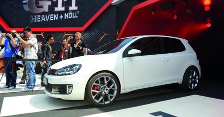 Volkswagen Golf GTI Concept White - ten dobry