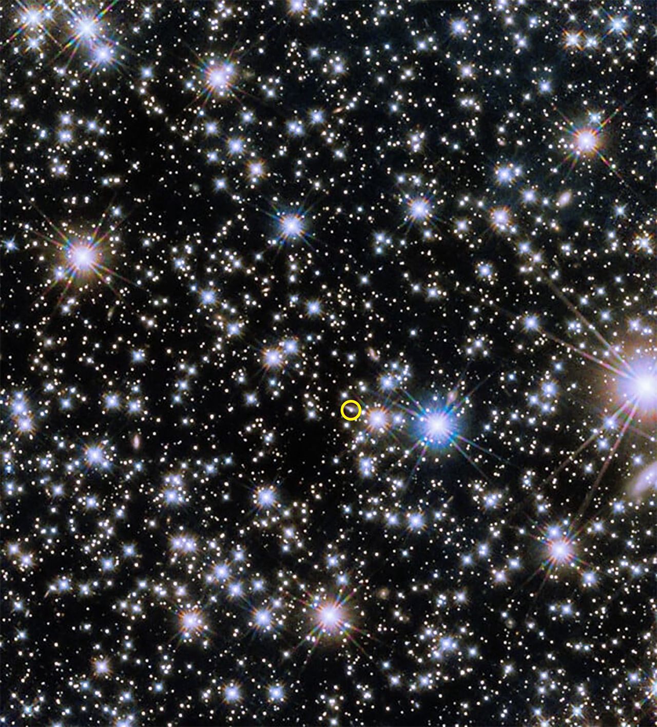 Rozbłysk gamma GRB 221009A widziany przez Kosmiczny Teleskop Hubble'a.