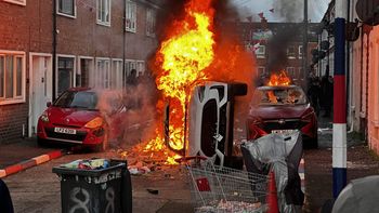 Belfast szykuje się na kolejne zamieszki. Radny apeluje do polityków