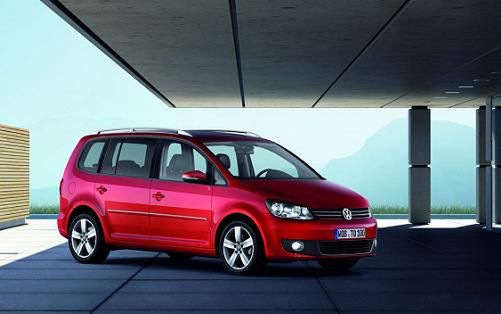 VW Touran 2010 - odgrzewany obiad dla całej rodziny