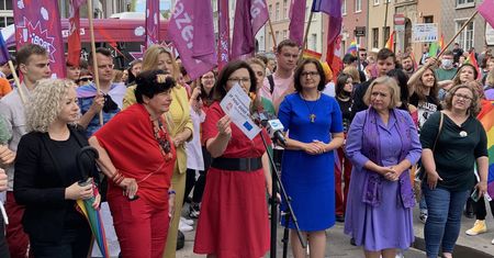 Posłanki Lewicy przeciwko uchwale "anty-LGBT"