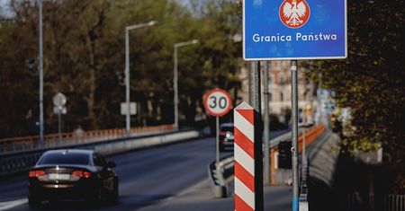 Niemcy chwalą Polskę. Nasz rynek to inwestycyjna "bezpieczna przystań"